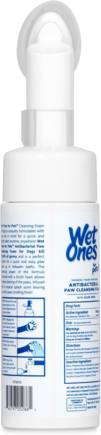 Antibacterial Foaming Dog Paw Cleaner With Scrubber