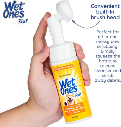 Antibacterial Foaming Dog Paw Cleaner With Scrubber