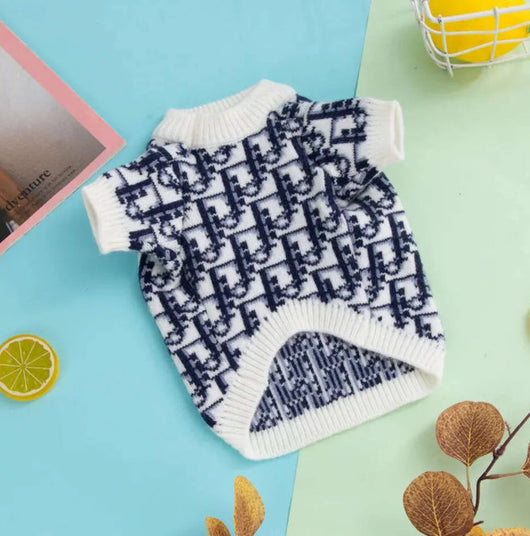 DD  Monogram Dog Lit Sweater