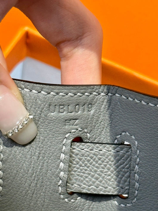 Kelly 28 Blue Lin Luxury Bag