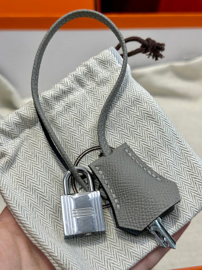 Kelly 28 Blue Lin Luxury Bag
