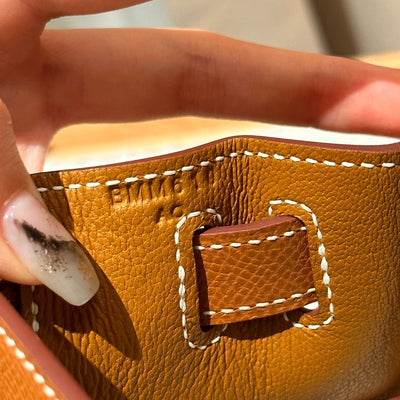 Kelly 28 Gold Luxury Bag
