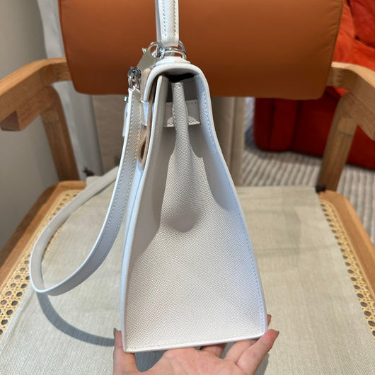 Kelly 28 Blanc Luxury Bag