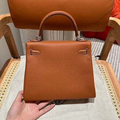 Kelly 25 Gold Calfskin Luxury Bag