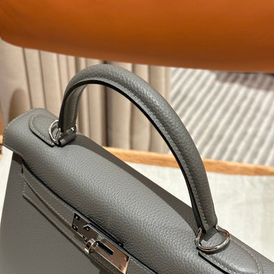 Kelly 28 Gris Meyer Luxury Bag