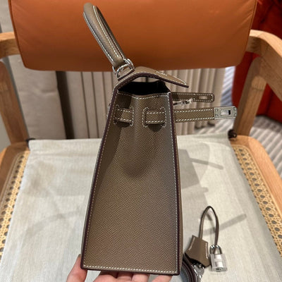 Kelly 25 Etoupe Luxury Bag