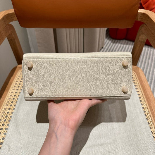 Kelly 25 Carie Calfskin With Gold Buckleluxury Bag