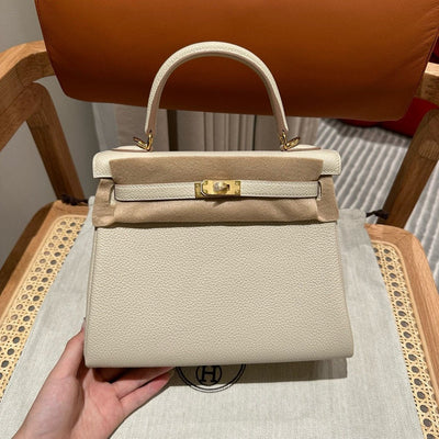 Kelly 25 Carie Calfskin With Gold Buckleluxury Bag
