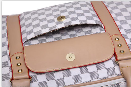 Luxury Carrying Bag For Your Wavy Doggo